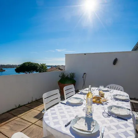 Lejlighed Les Patios De Salonique By Interhome *